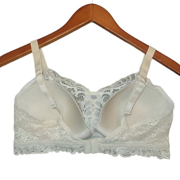 NWOT Bali Nude Lace Desire Wirefree Bra Latte Lift M - Picture 8 of 12